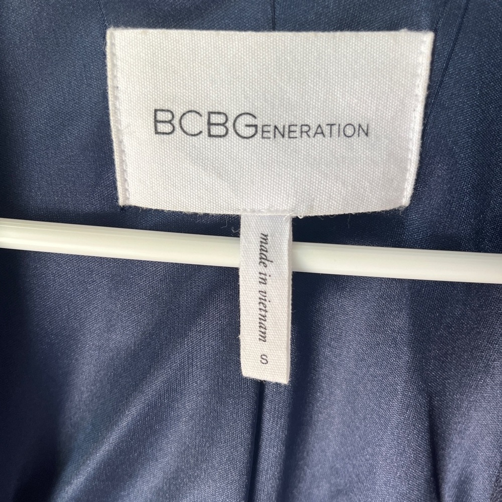 Bcbgeneration Navy Open Front Collarless Blazer |… - image 3